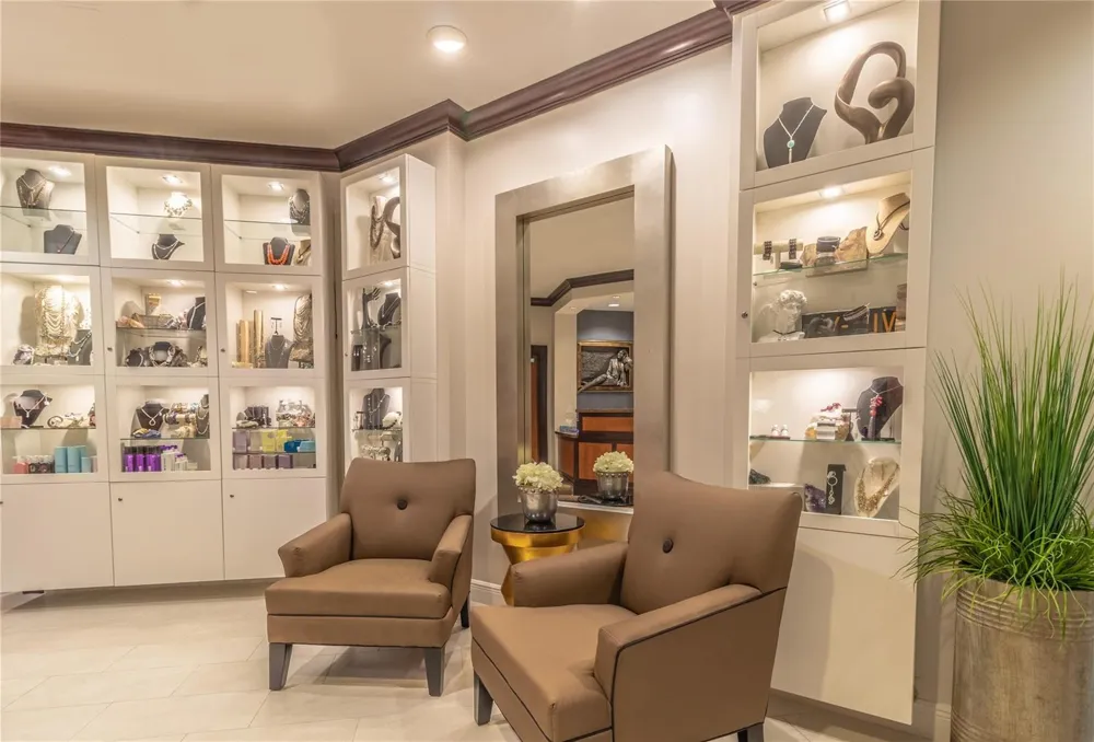 610 W LAS OLAS BOULEVARD #517N Fort Lauderdale, FL 33312