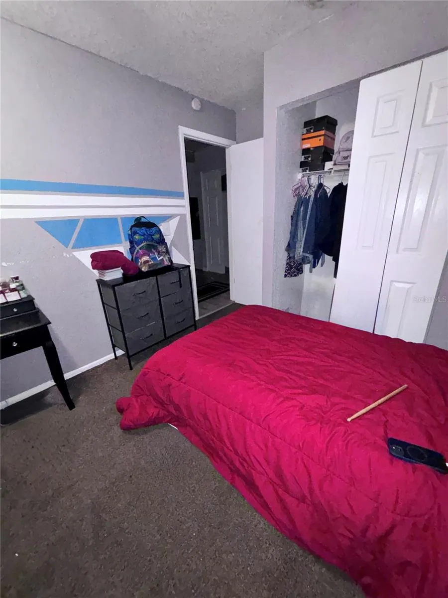 5030 TERRACE VILLAGE LANE Tampa, FL 33617