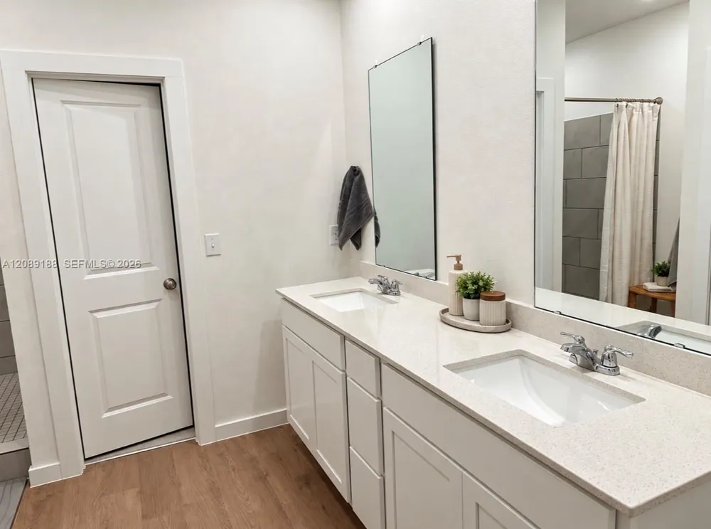 157 Bent Oak Other City - In The State Of Florida, FL 32439