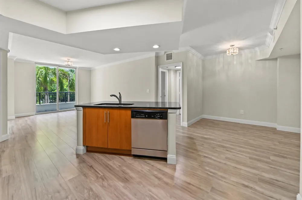 600 S DIXIE Highway #237 West Palm Beach, FL 33401