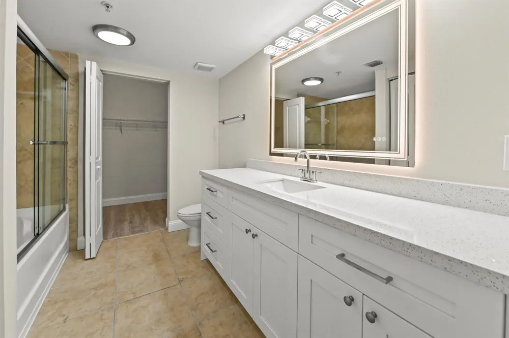 600 S DIXIE Highway #237 West Palm Beach, FL 33401