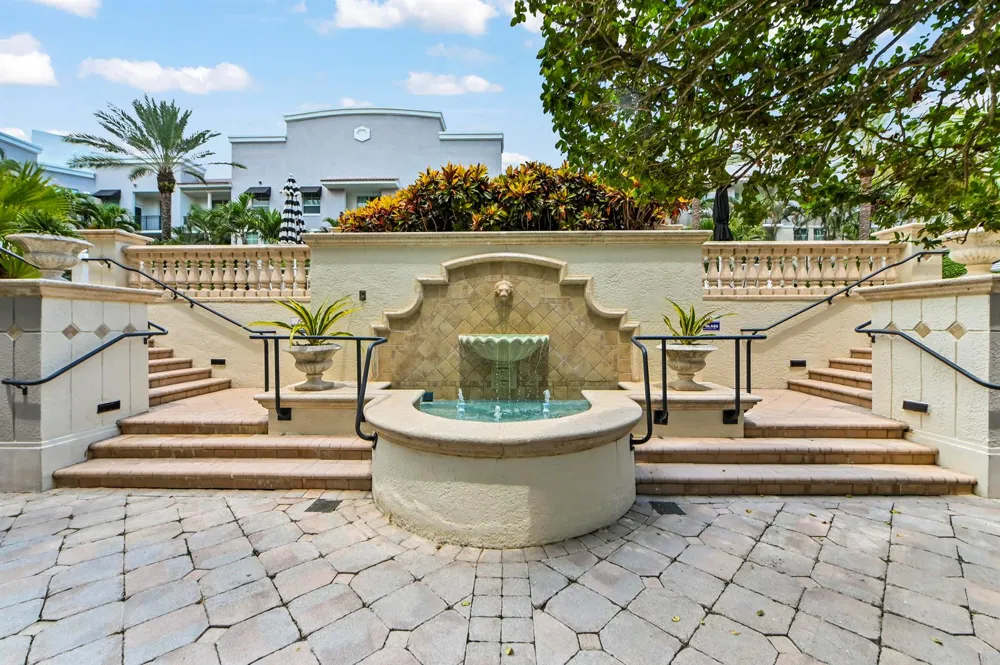 600 S DIXIE Highway #237 West Palm Beach, FL 33401