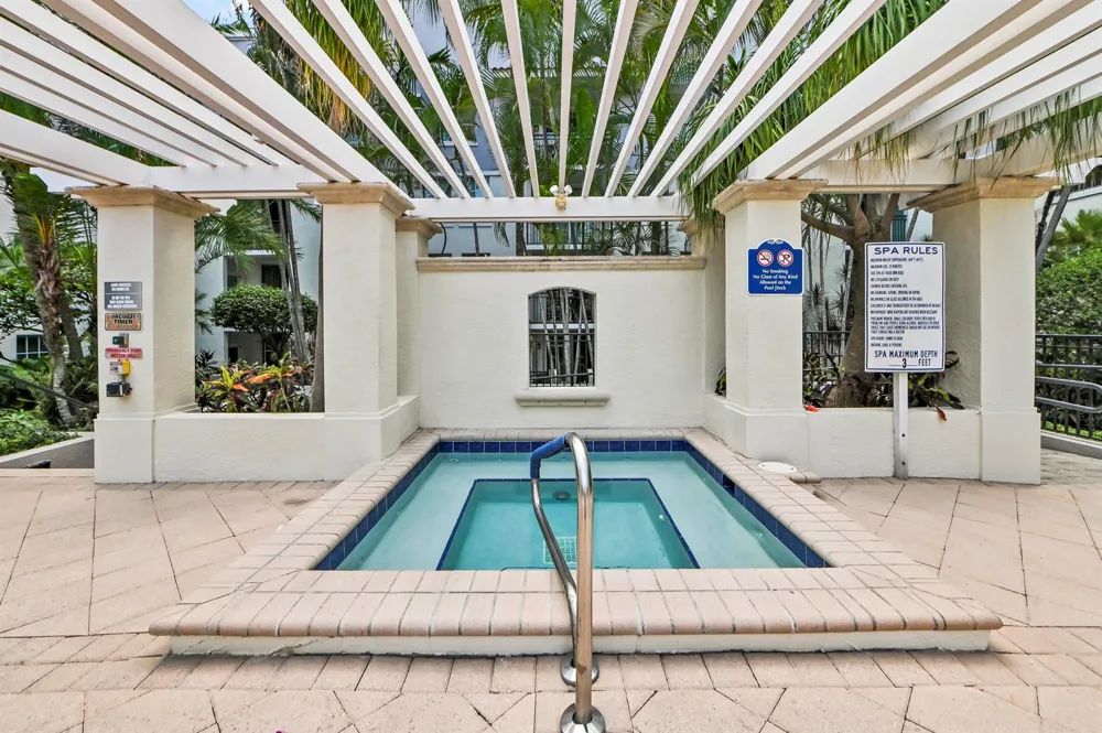 600 S DIXIE Highway #237 West Palm Beach, FL 33401