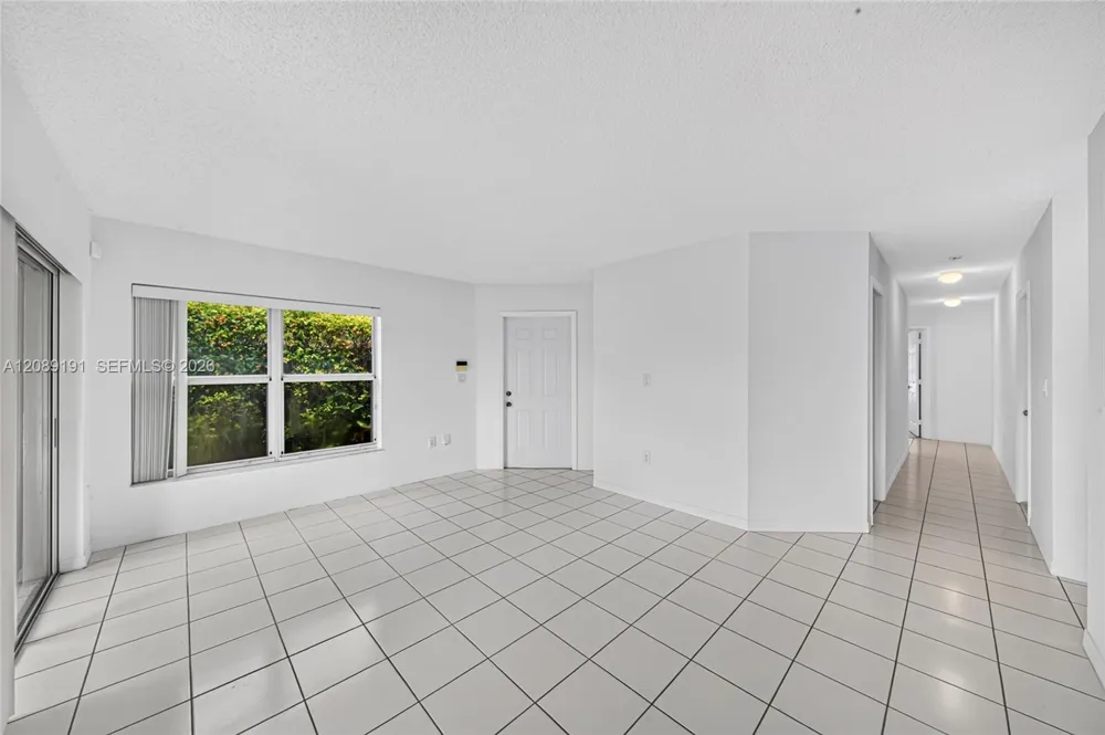 7557 SW 164th Ct Miami, FL 33193