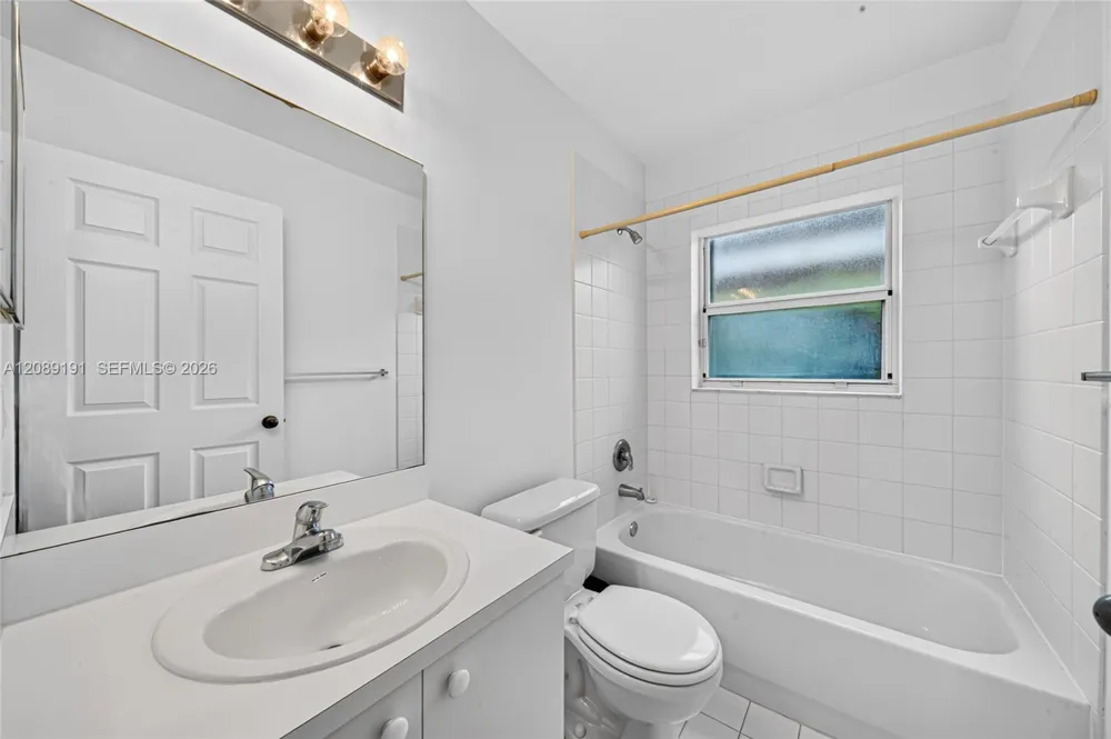 7557 SW 164th Ct Miami, FL 33193