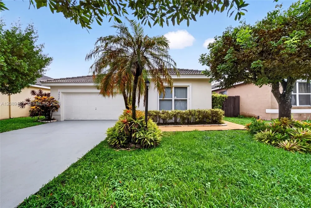 7557 SW 164th Ct Miami, FL 33193