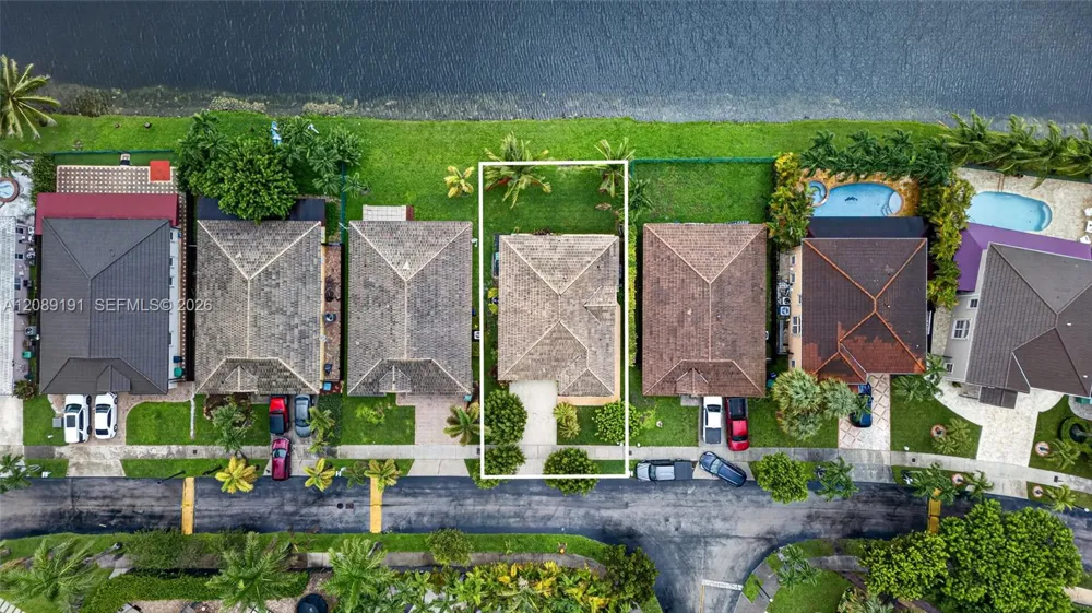 7557 SW 164th Ct Miami, FL 33193