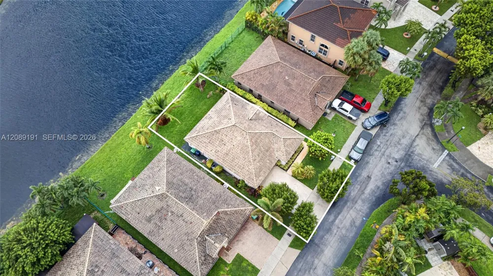 7557 SW 164th Ct Miami, FL 33193