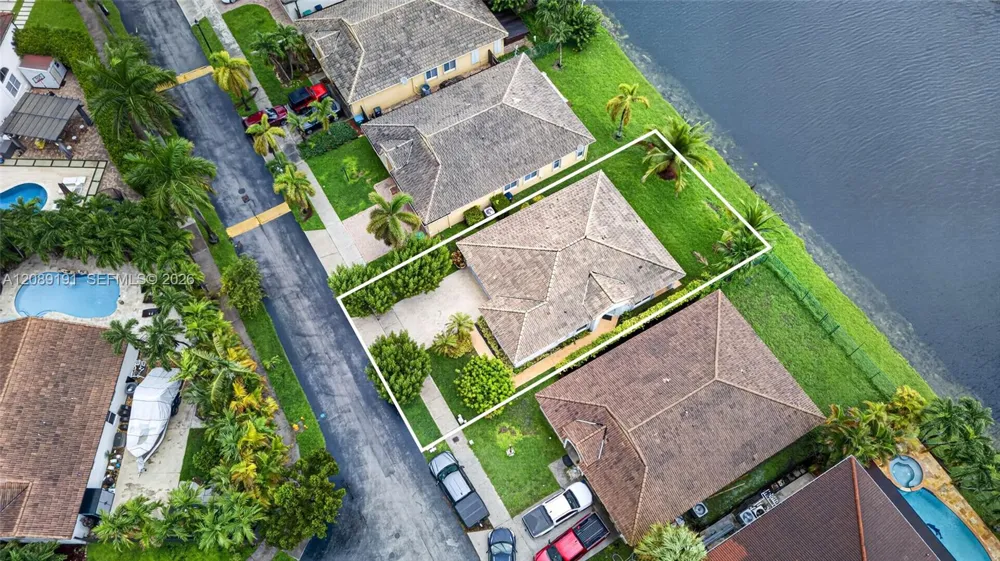 7557 SW 164th Ct Miami, FL 33193