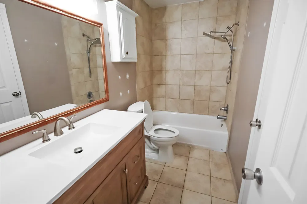 325 Maple Branch Way Mustang, OK 73064