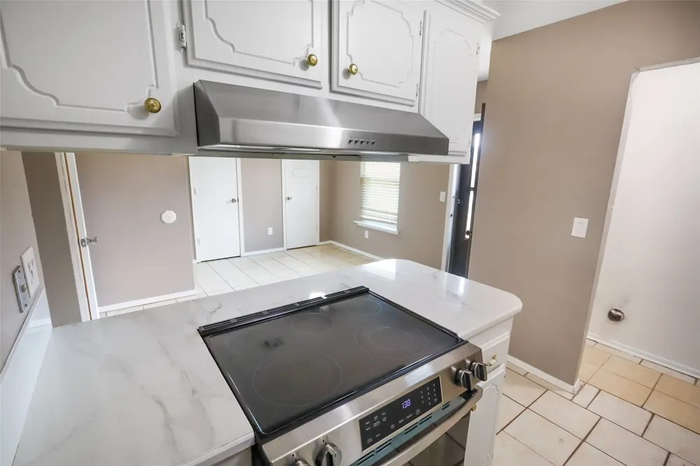 325 Maple Branch Way Mustang, OK 73064
