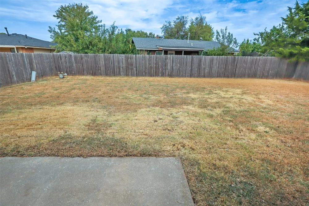 325 Maple Branch Way Mustang, OK 73064