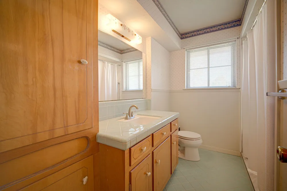 1120 Atlanta Circle Garland, TX 75041