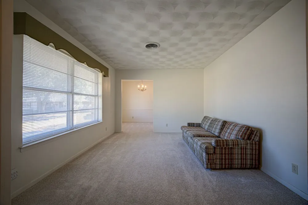 1120 Atlanta Circle Garland, TX 75041