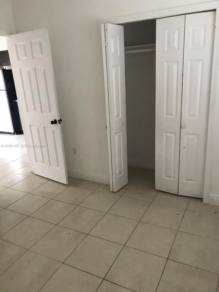 155 NE 59th St #2 Miami, FL 33137