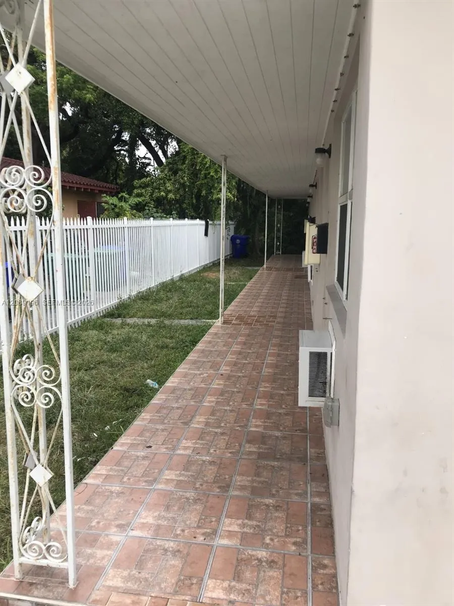 155 NE 59th St #2 Miami, FL 33137