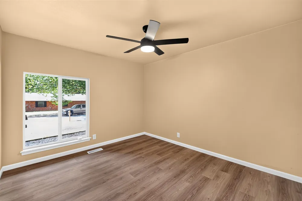 2992 E 77th Street Tulsa, OK 74136