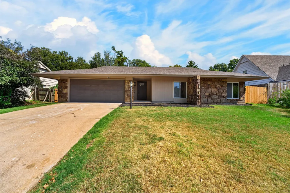 2992 E 77th Street Tulsa, OK 74136
