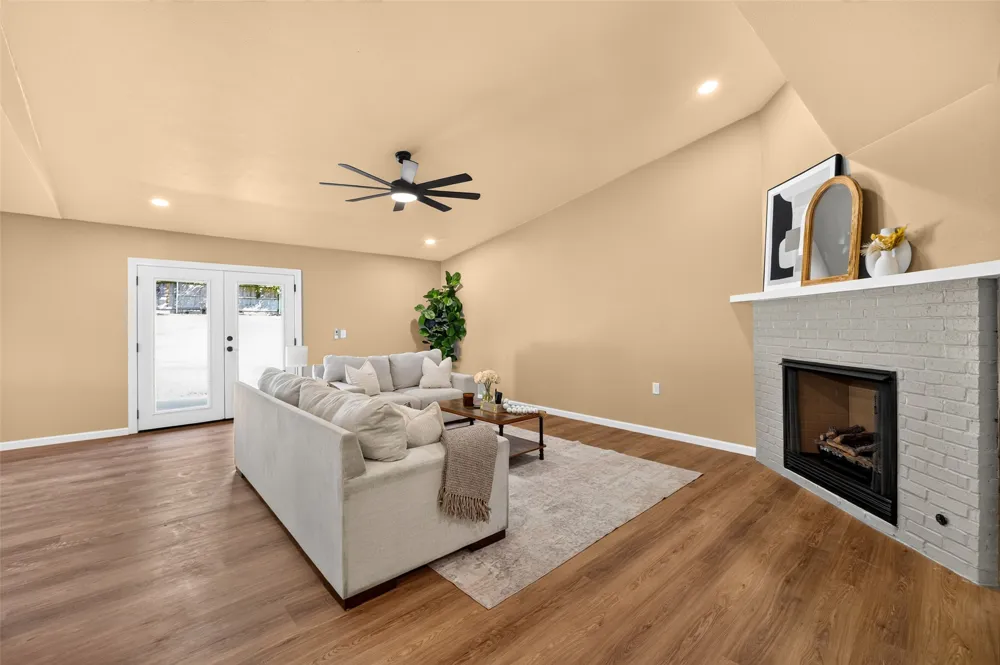 2992 E 77th Street Tulsa, OK 74136