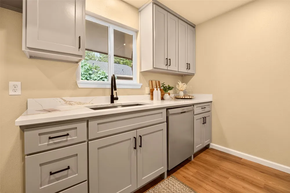 2992 E 77th Street Tulsa, OK 74136