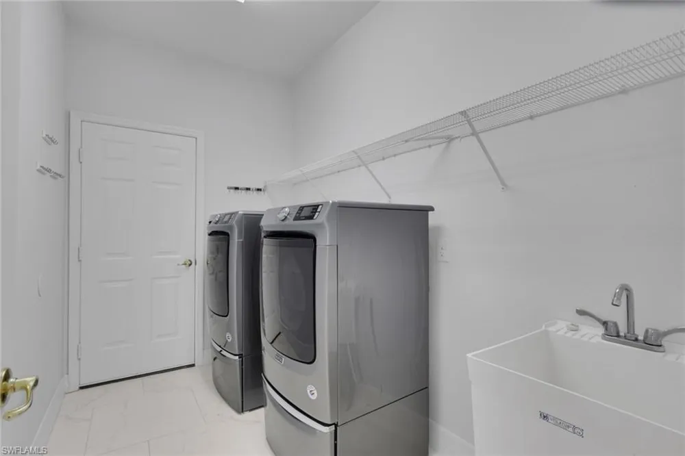 13717 Bald Cypress Circle Fort Myers, FL 33907