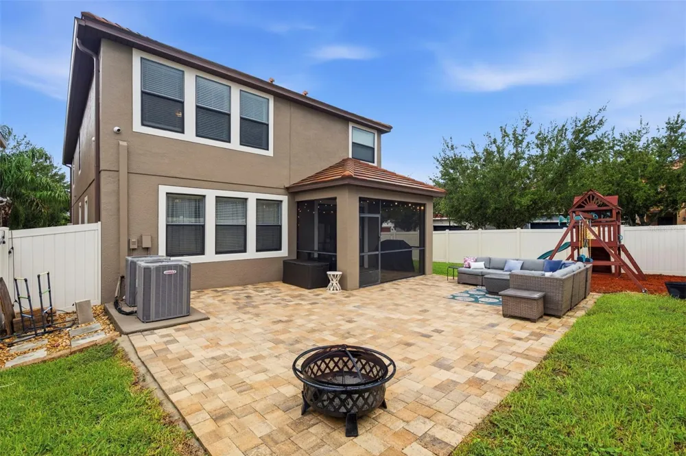917 TERRA VISTA STREET Brandon, FL 33511