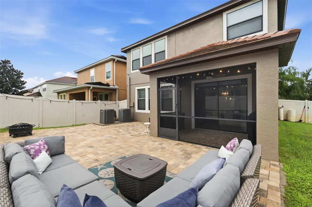 917 TERRA VISTA STREET Brandon, FL 33511