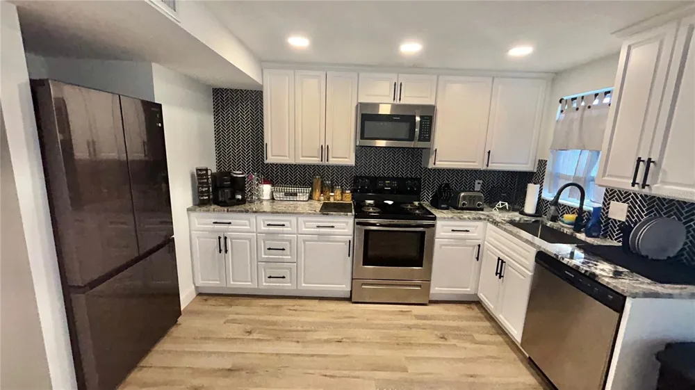 7381 JASMIN DRIVE New Port Richey, FL 34652