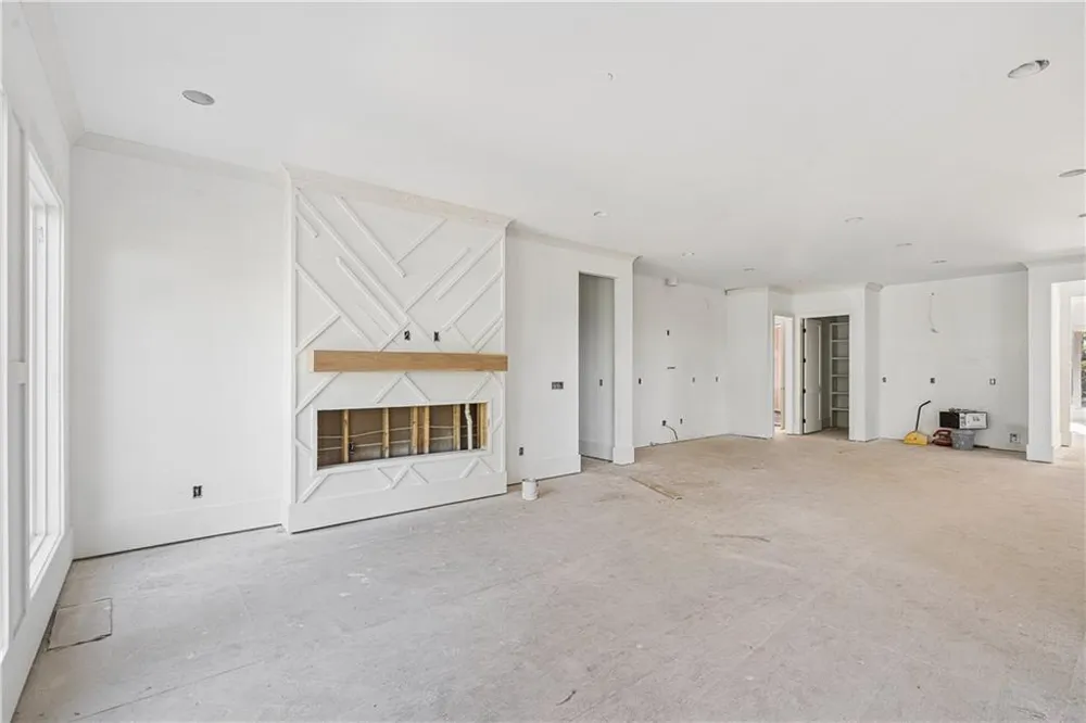 1728 Plunketts Road Buford, GA 30519