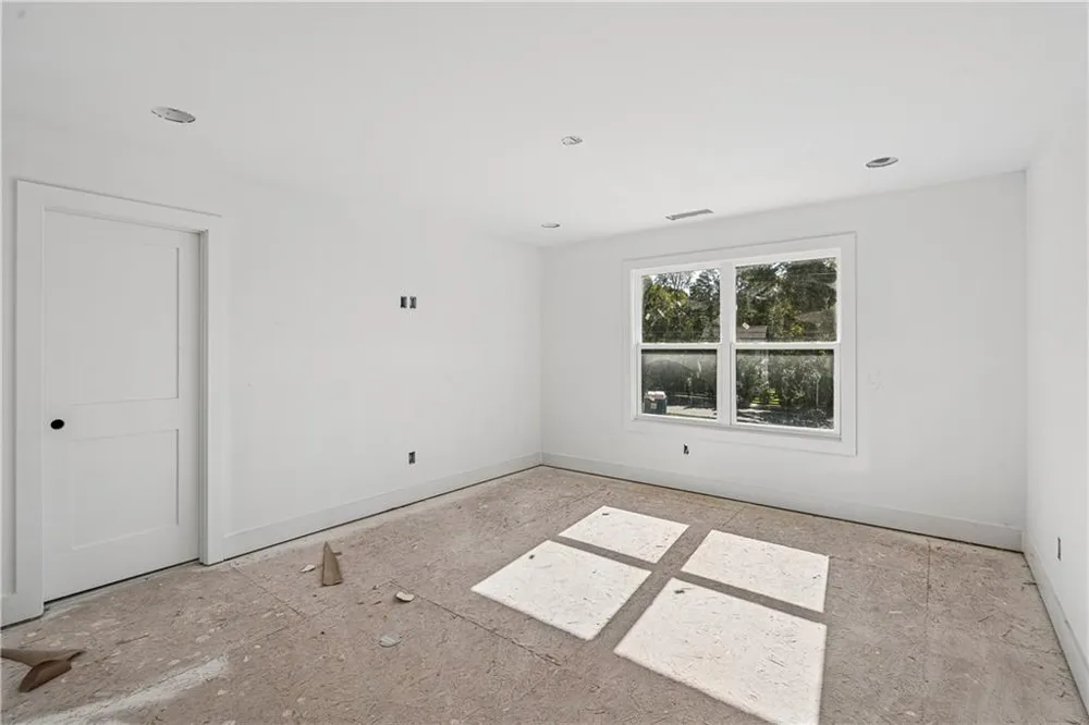 1728 Plunketts Road Buford, GA 30519