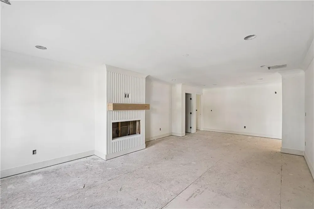 1728 Plunketts Road Buford, GA 30519