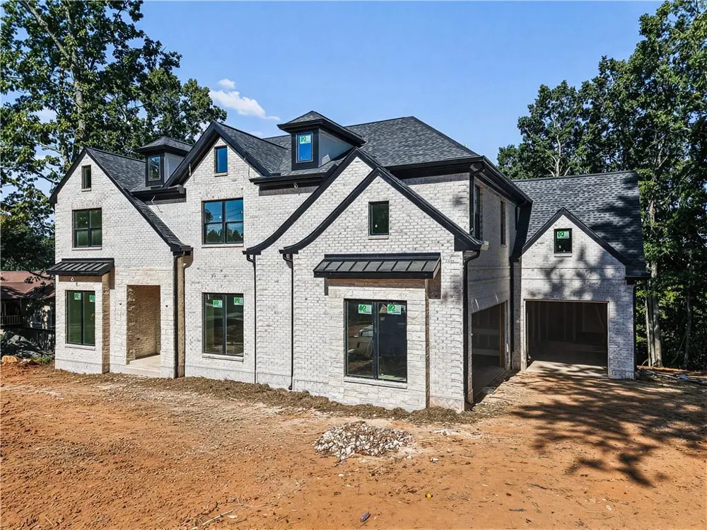 1728 Plunketts Road Buford, GA 30519