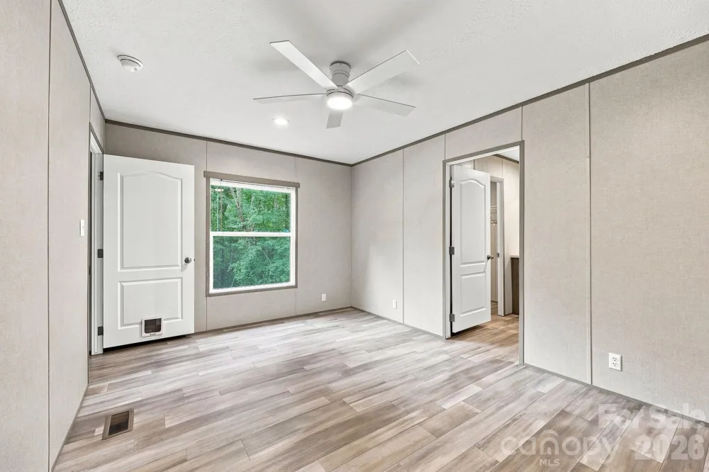 146 & 148 Bradshaw Circle Candler, NC 28715