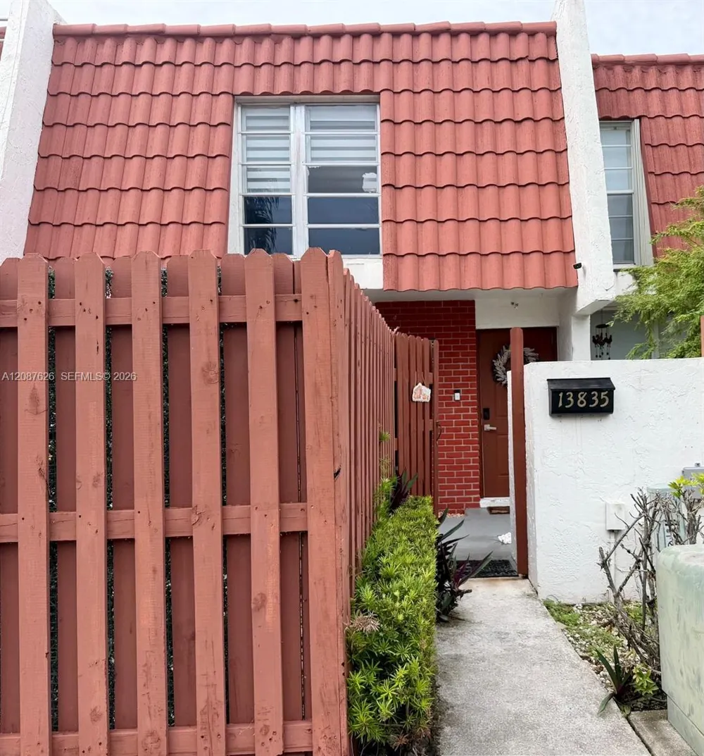 13835 SW 84th St #503 Miami, FL 33183