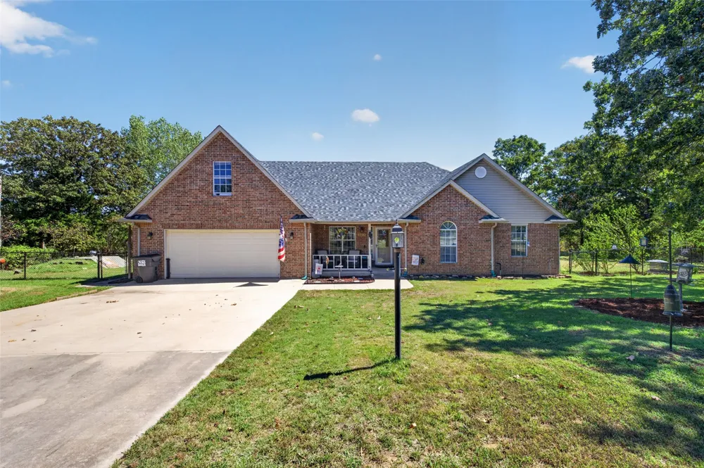 3015 Sunset Road Mannford, OK 74044