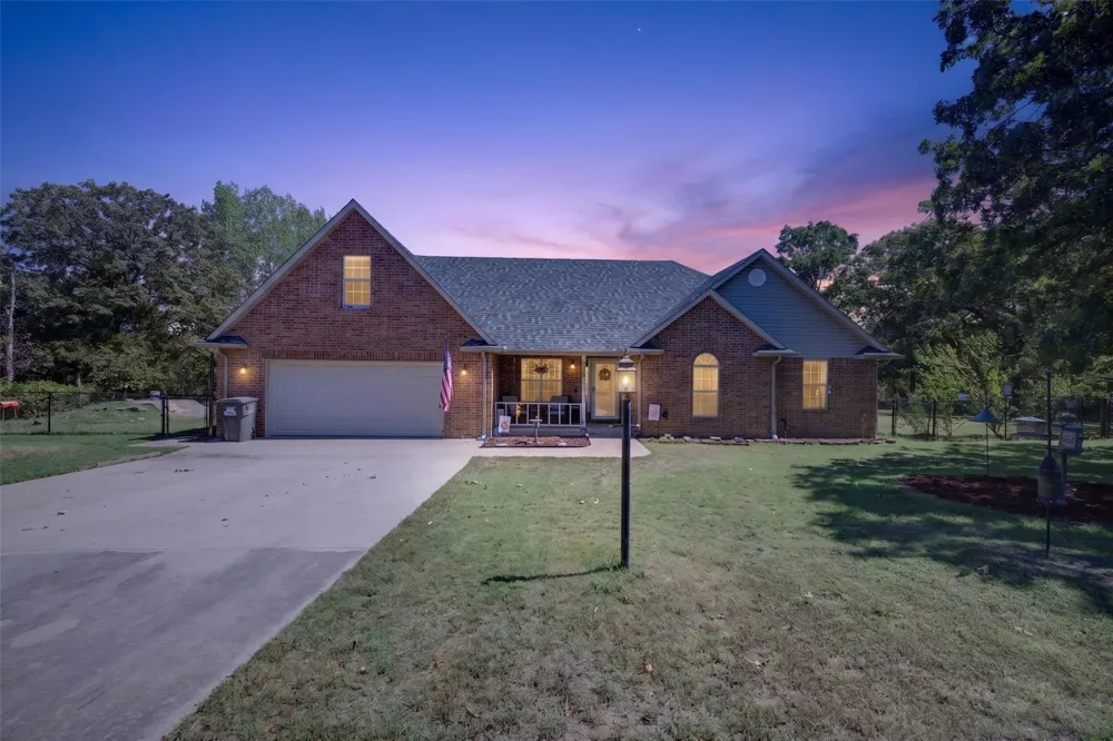 3015 Sunset Road Mannford, OK 74044