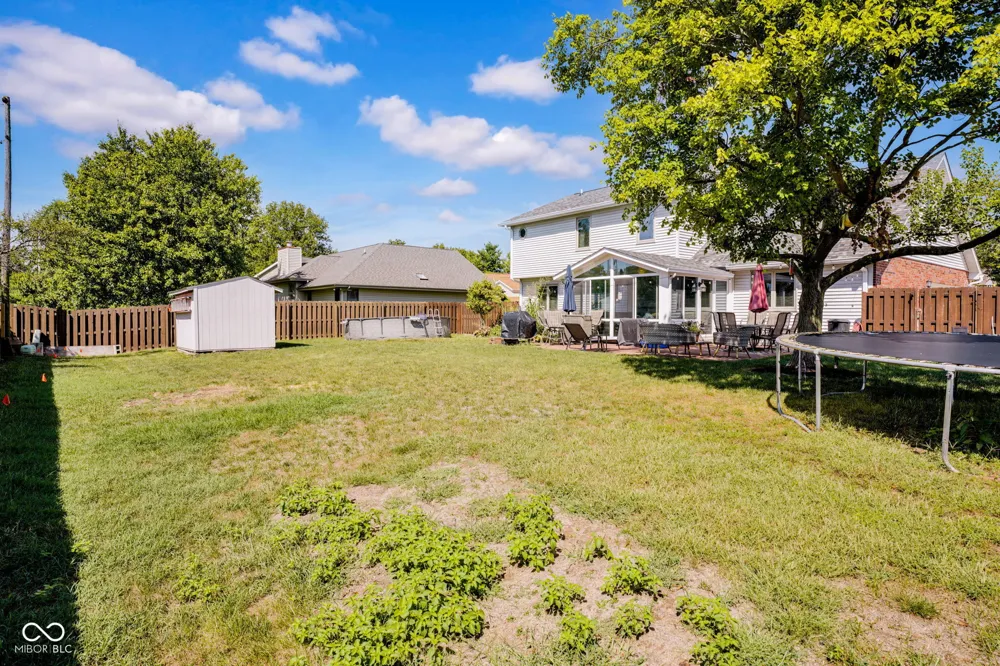 2251 Reston Lane Columbus, IN 47203