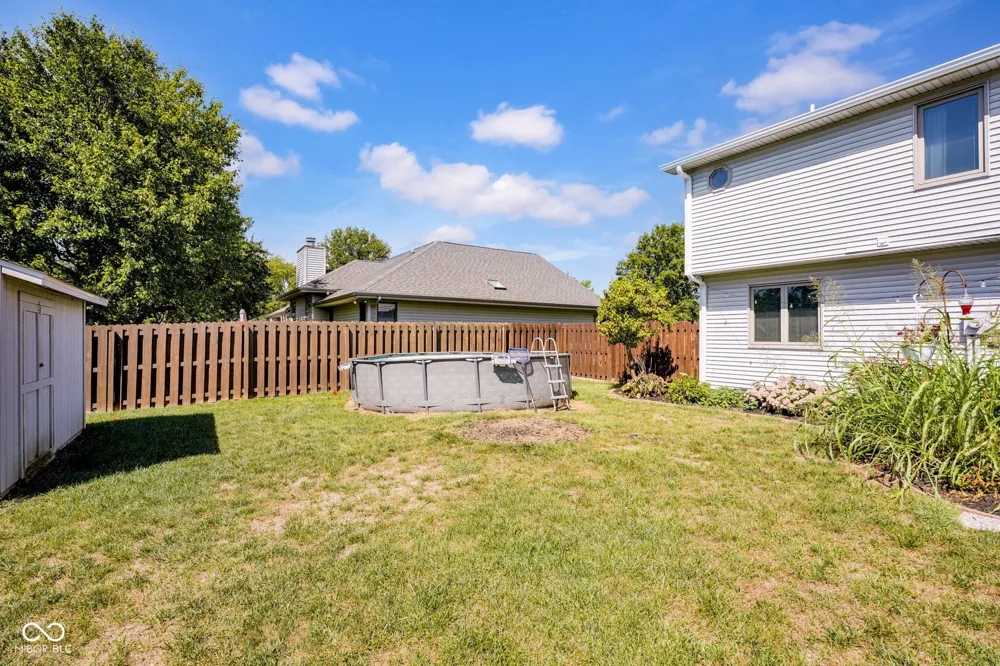 2251 Reston Lane Columbus, IN 47203
