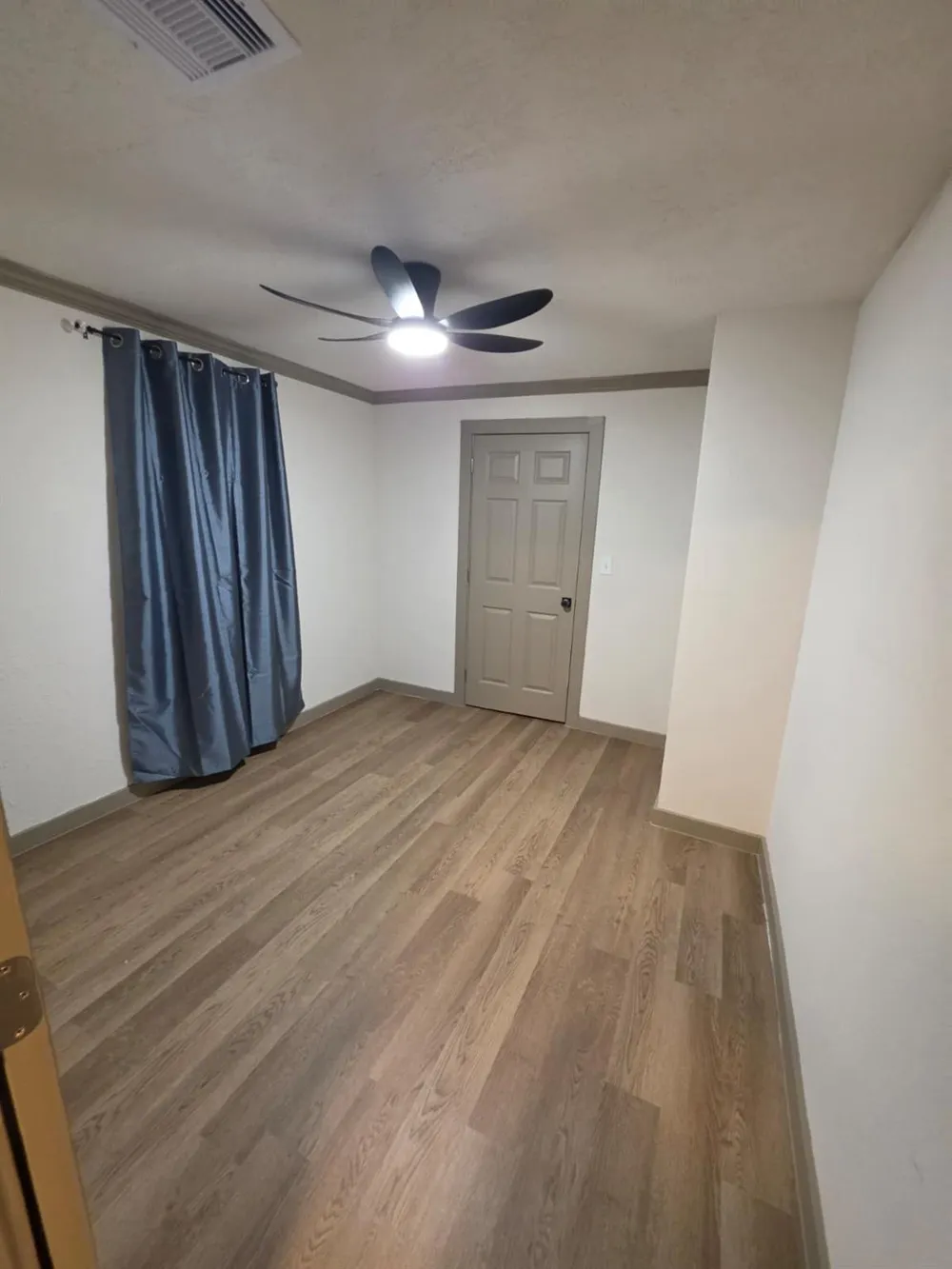 10115 Sand Springs Ave Dallas, TX 75227