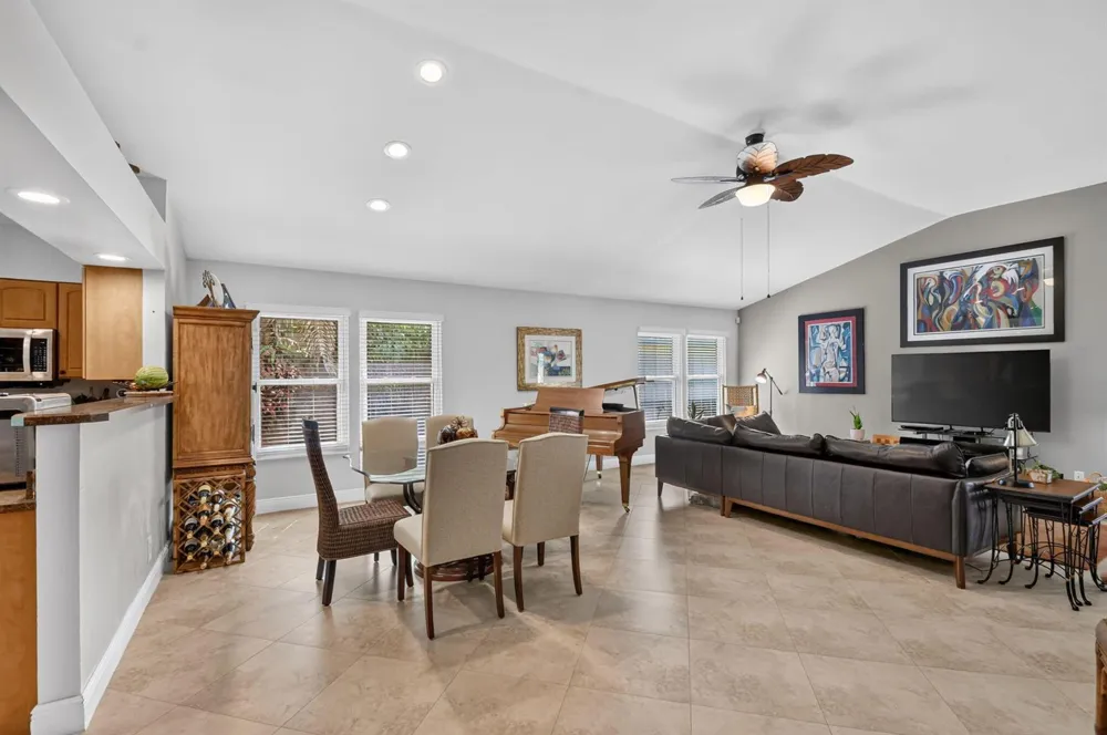 45 Heather Cove Drive Boynton Beach, FL 33436
