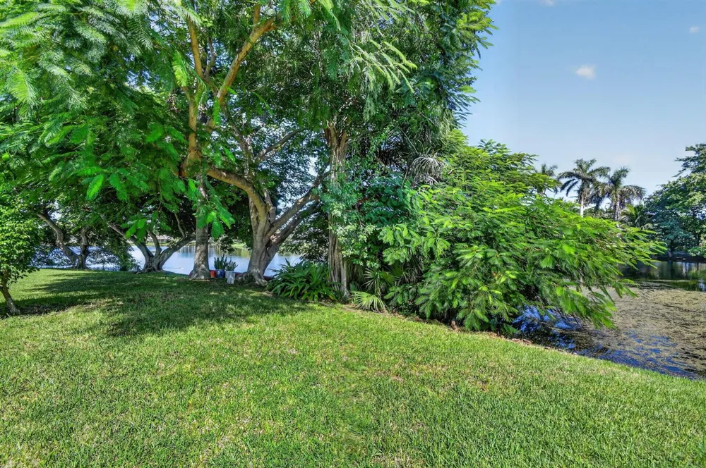 45 Heather Cove Drive Boynton Beach, FL 33436
