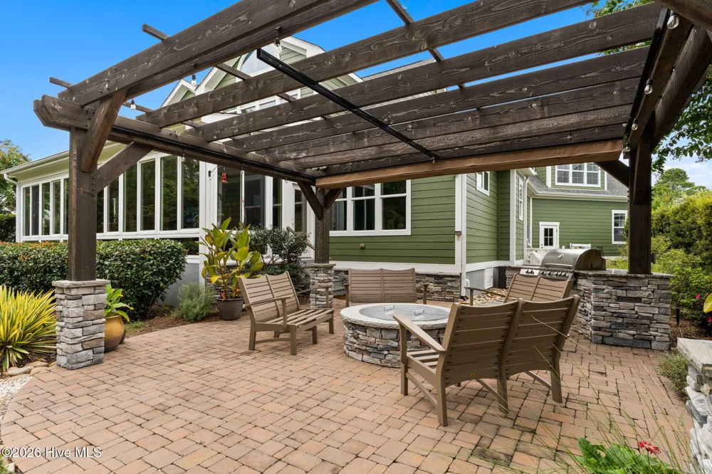 2556 Shellbark Court Southport, NC 28461