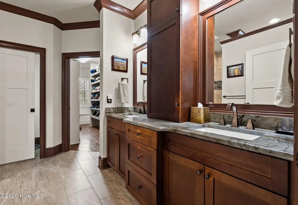 2556 Shellbark Court Southport, NC 28461