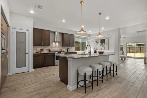1112 Goldenrod Drive