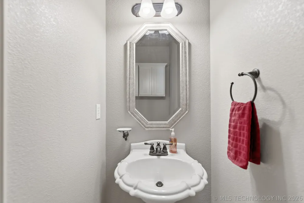 13623 S 86th EastAvenue Bixby, OK 74008