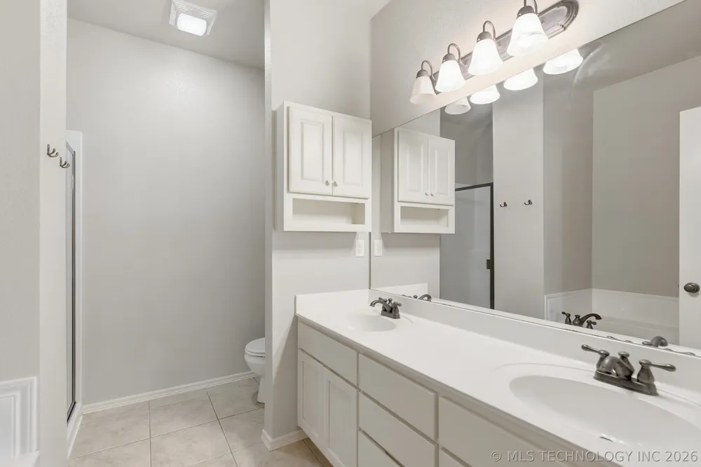 13623 S 86th EastAvenue Bixby, OK 74008