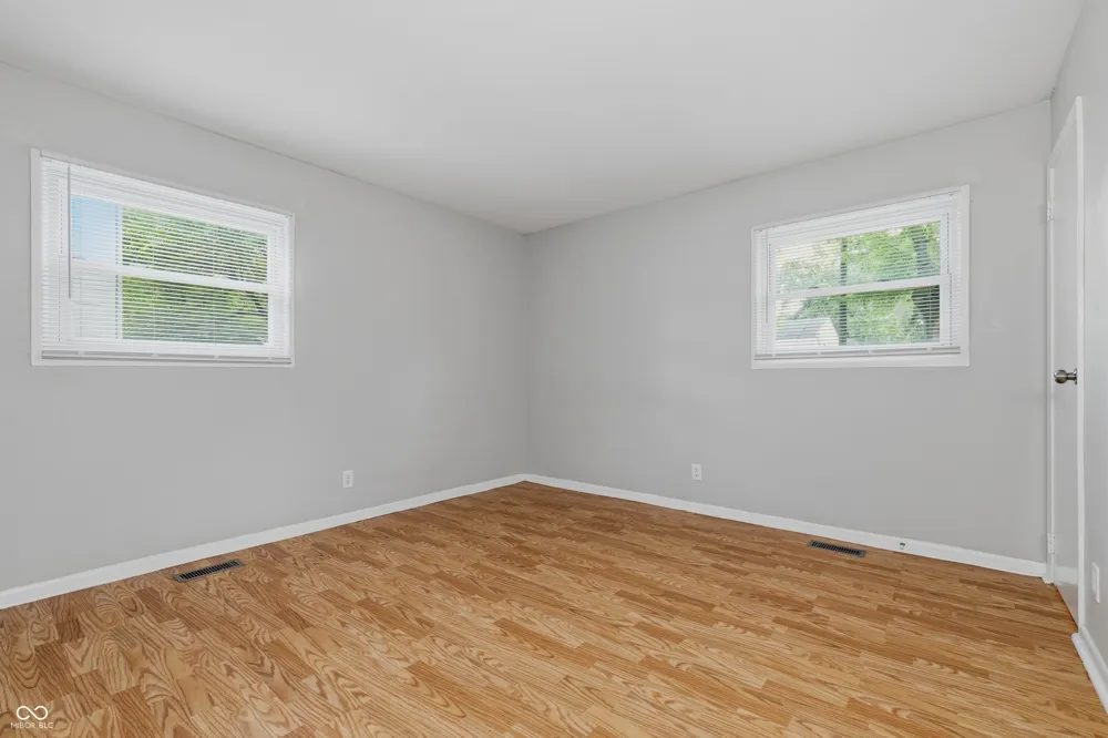 3653 Mitchner Avenue Indianapolis, IN 46226