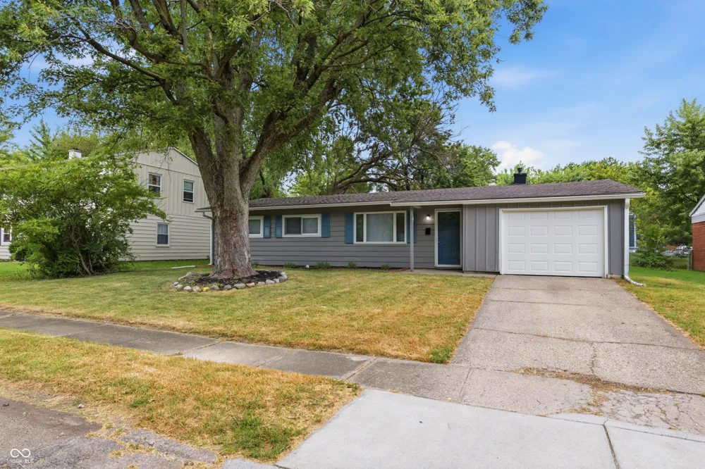 3653 Mitchner Avenue Indianapolis, IN 46226
