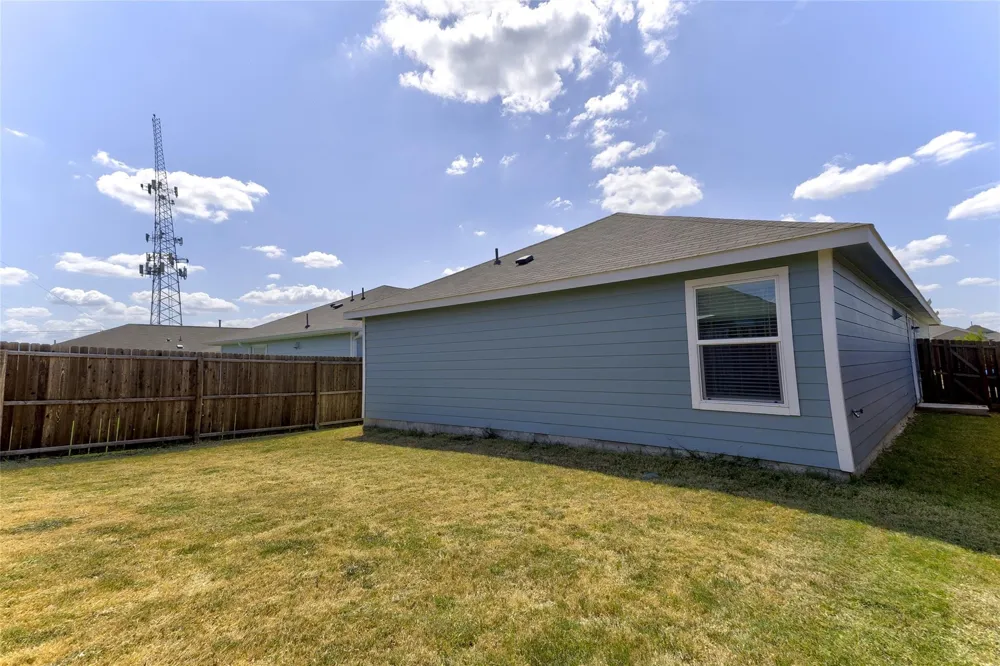 5708 Manarchos Lane Forney, TX 75126