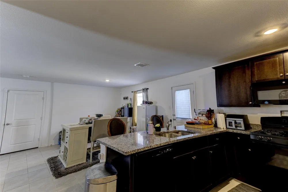 5708 Manarchos Lane Forney, TX 75126